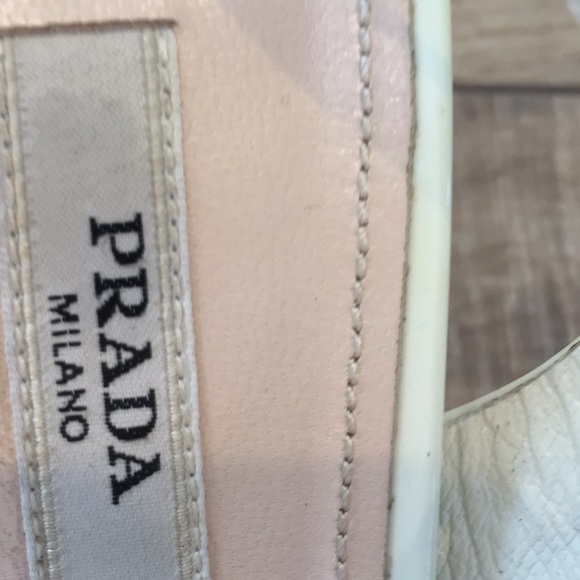 Prada heel - Picture 2 of 14
